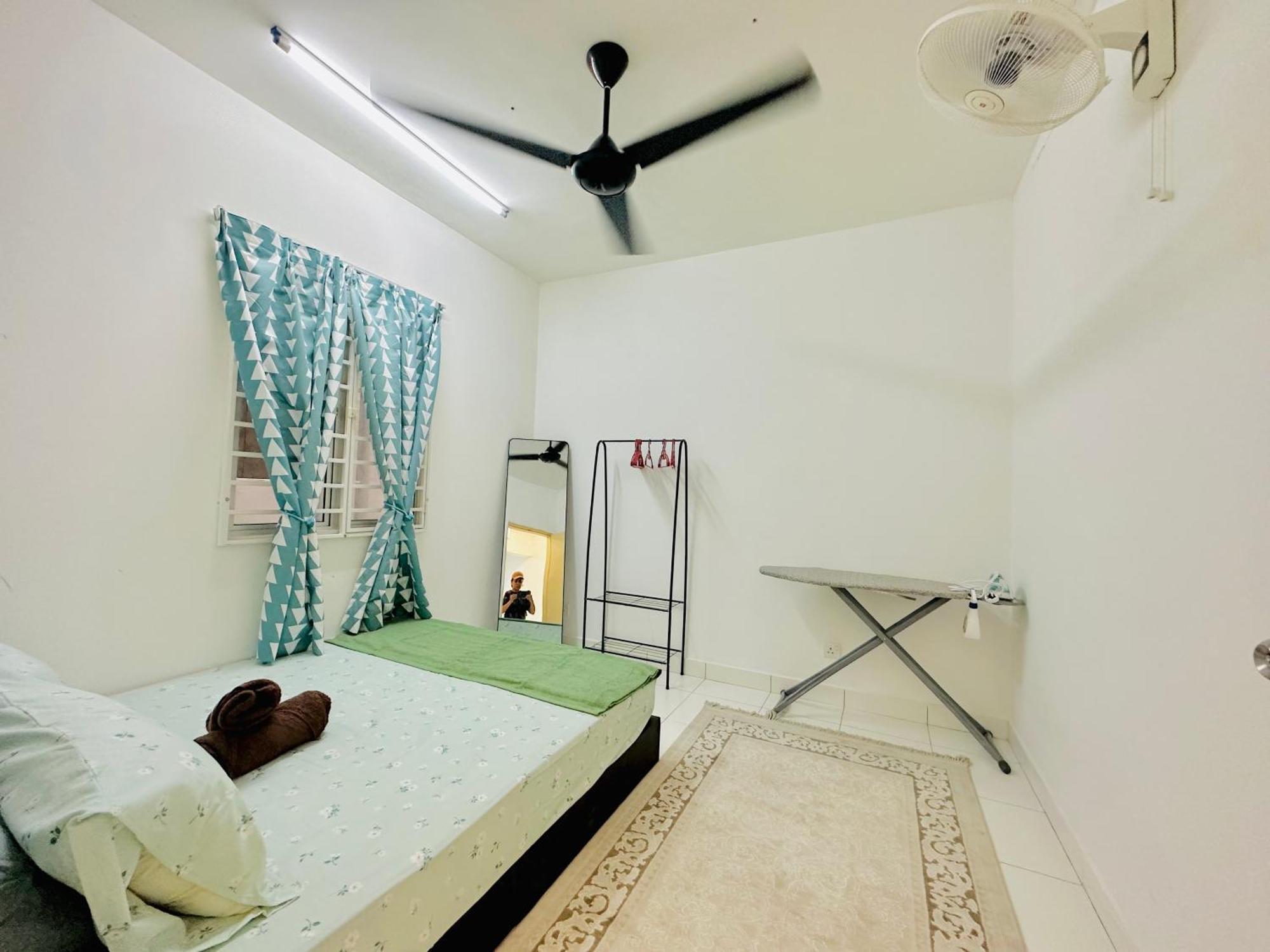 Setia Alam Islamic Homestay Shah Alam Exterior photo