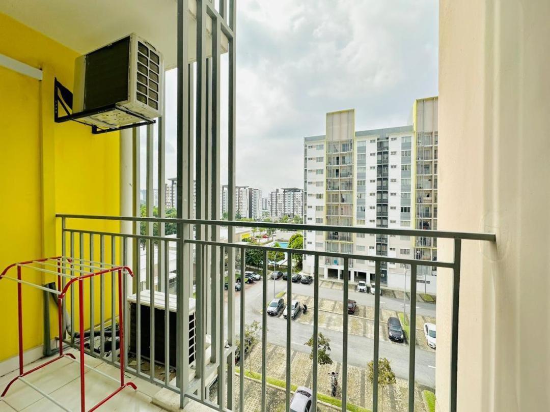Setia Alam Islamic Homestay Shah Alam Exterior photo